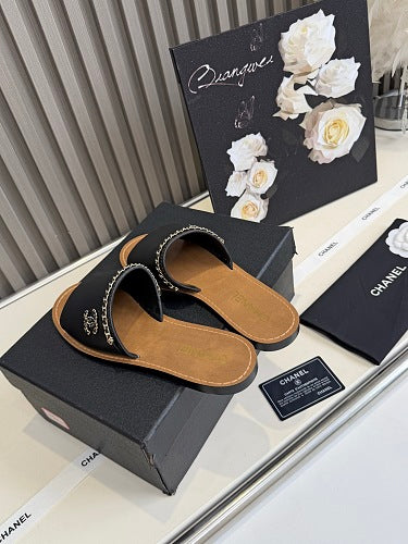 Chanel CC Logo Chain-Trim Slide Sandals