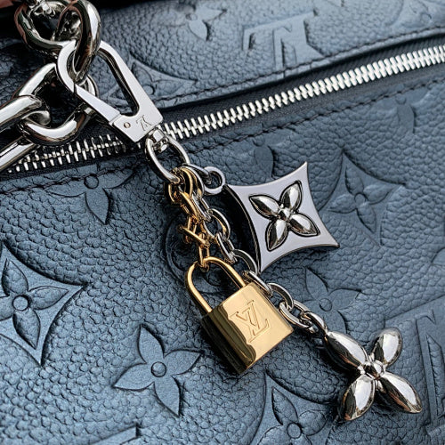 Louis Vuitton Pochette Métis East West