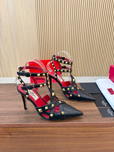 Valentino Garavani Rockstud Caged Pointed-Toe Pumps