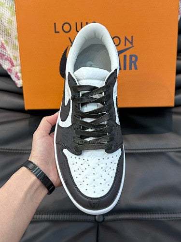 Louis Vuitton x Nike Air Force 1 Low sneakers