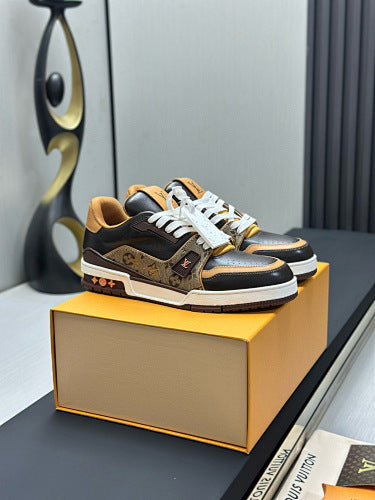 Louis Vuitton LV Trainer Sneakers
