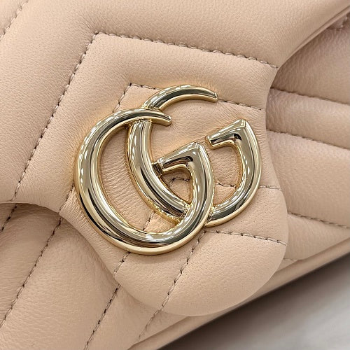 Gucci GG Marmont Super Mini Shoulder Bag