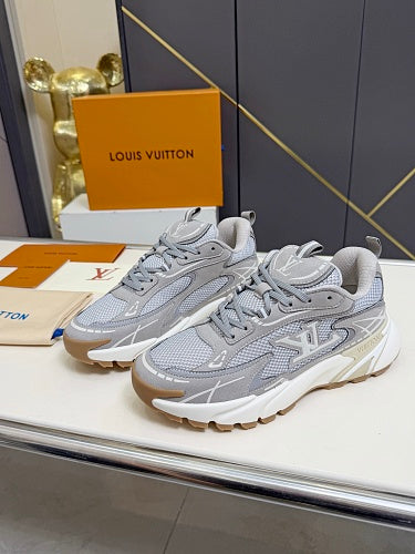 Louis Vuitton LV Runner Tatic Sneakers