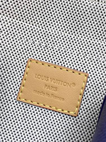 Louis Vuitton Alpha Wearable Wallet