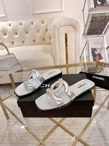 Chanel CC Logo Metallic Silver Leather Slide Sandals