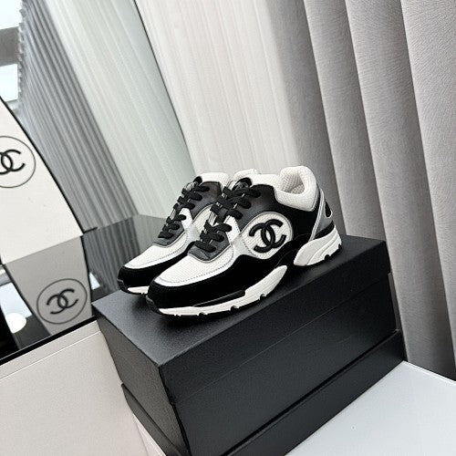 Chanel CC Logo chunky runner sneakers