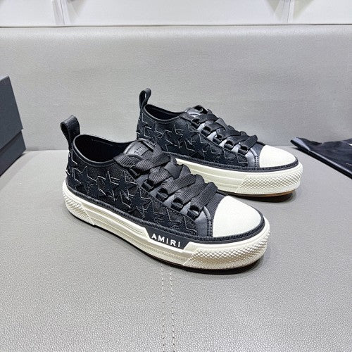 AMIRI Star Appliqué Low-Top Sneakers