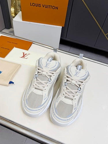Louis Vuitton LV Runner Tatic Sneakers