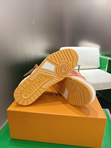 Louis Vuitton LV Trainer Sneakers