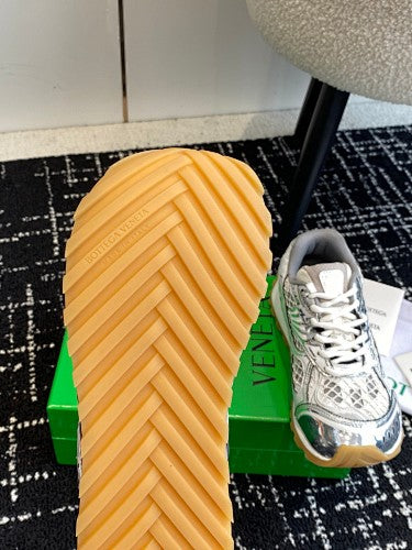 Bottega Veneta Orbit Sneakers