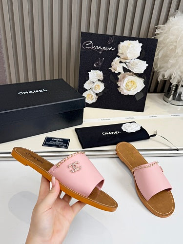 Chanel CC Logo Chain-Trim Slide Sandals