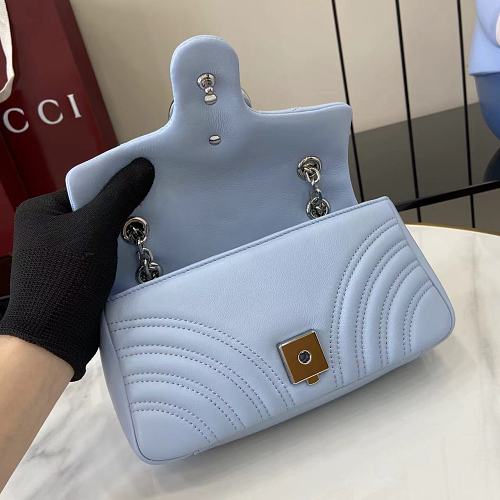 Gucci GG Marmont Small Shoulder Bag