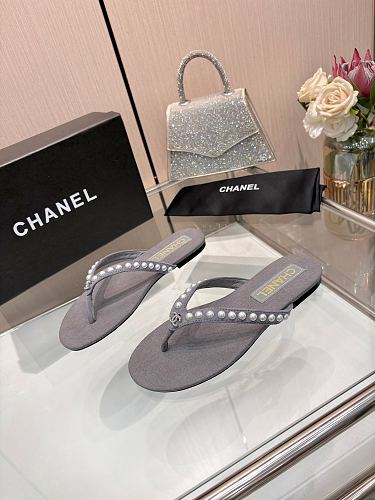 Chanel Pearl-Embellished CC Thong Sandals / Flip-Flops