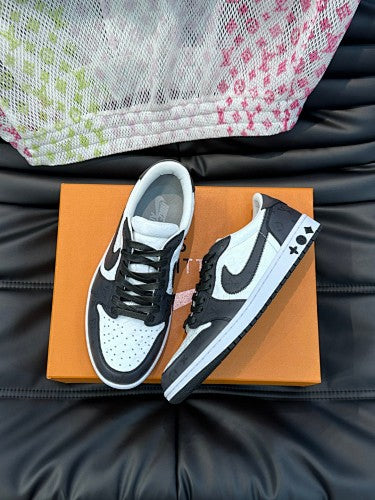 Louis Vuitton x Nike Air Force 1 Low sneakers