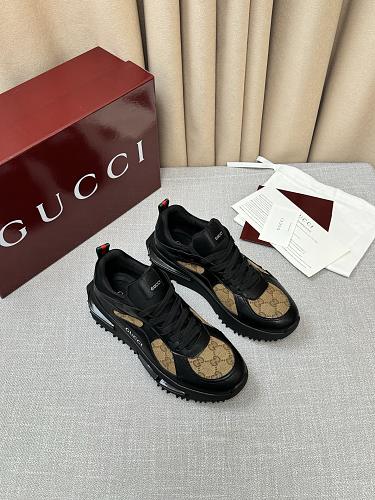 Gucci GG Supreme Canvas Chunky Low-Top Sneakers