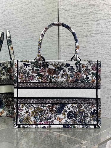 Dior Medium Book Tote