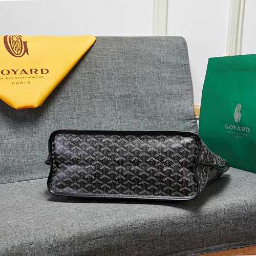 Goyard Anjou Tote