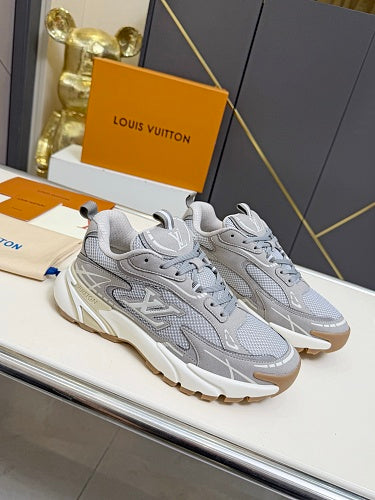 Louis Vuitton LV Runner Tatic Sneakers
