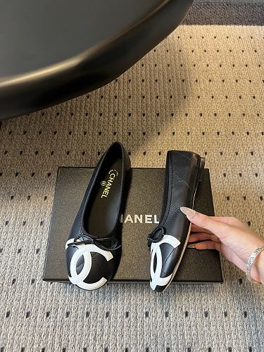 Chanel Oversized CC Logo Quilted Ballet Flats