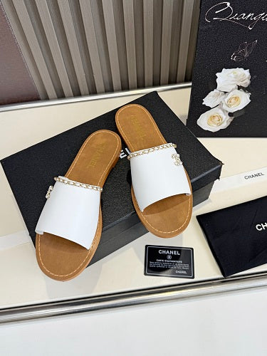 Chanel CC Logo Chain-Trim Slide Sandals