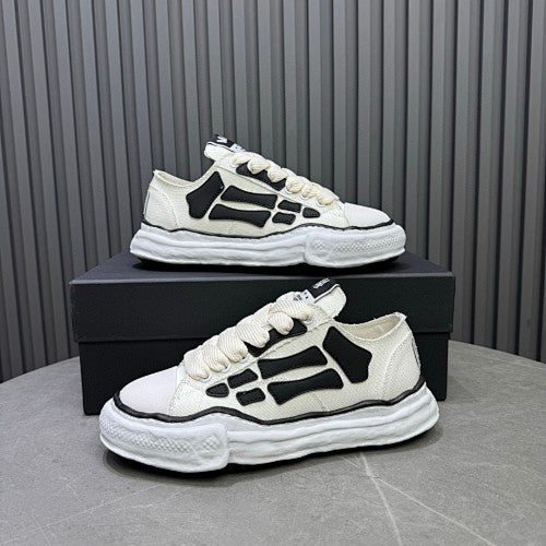 AMIRI Skel Top Low Sneakers