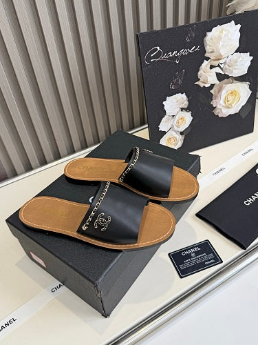 Chanel CC Logo Chain-Trim Slide Sandals