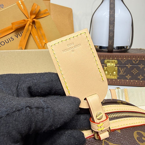 Louis Vuitton Bumbag / Monogram Belt Bag