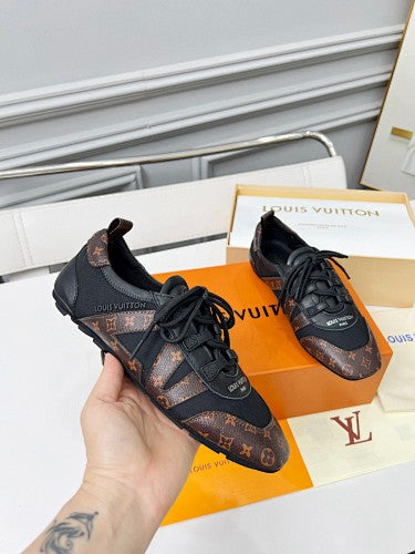 Louis Vuitton LV V-Sign Monogram Retro Low-Top Sneakers