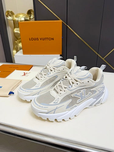 Louis Vuitton LV Runner Tatic Sneakers