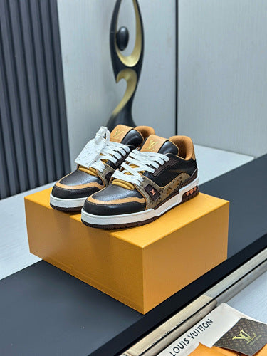 Louis Vuitton LV Trainer Sneakers