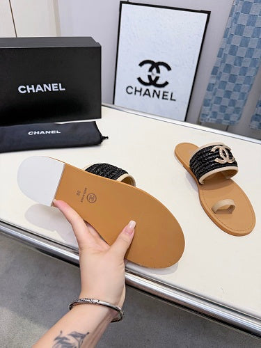 Chanel CC Logo Woven Raffia Toe-Ring Flat Sandals