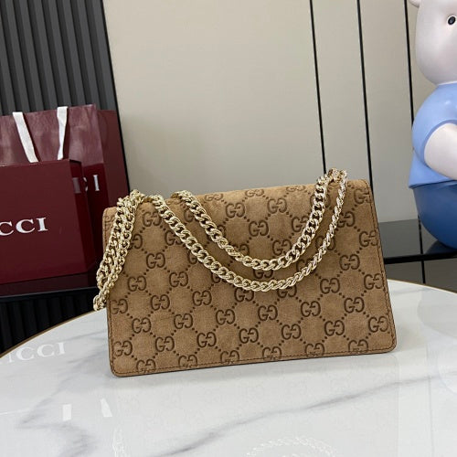 Gucci Dionysus Medium Shoulder Bag