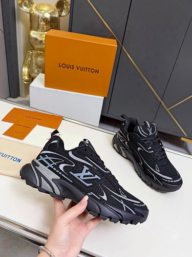 Louis Vuitton LV Runner Tatic Sneakers