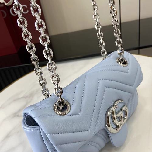Gucci GG Marmont Small Shoulder Bag