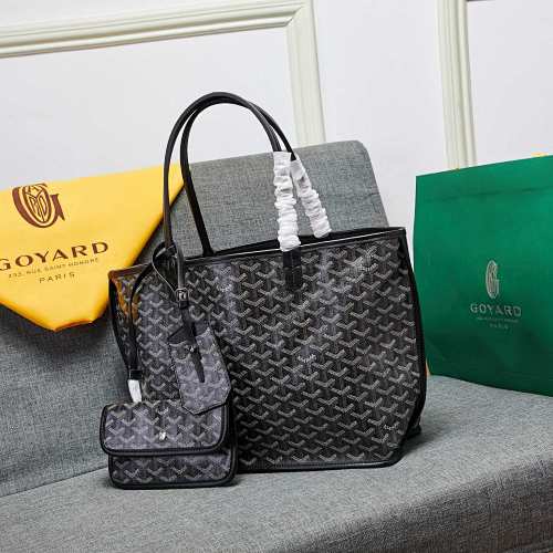 Goyard Anjou Tote