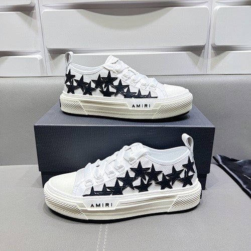 AMIRI Star Appliqué Low-Top Sneakers