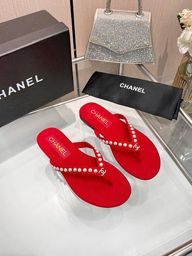 Chanel Pearl-Embellished CC Thong Sandals / Flip-Flops