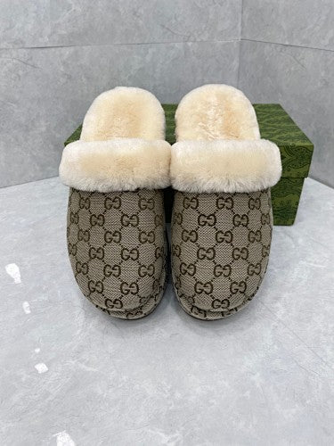 Gucci Beige GG Supreme Canvas Shearling-Lined Mule Slippers