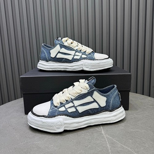 AMIRI Skel Top Low Sneakers