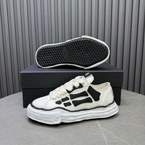 AMIRI Skel Top Low Sneakers