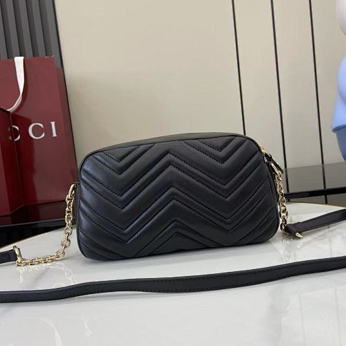Gucci GG Marmont Small Camera Bag