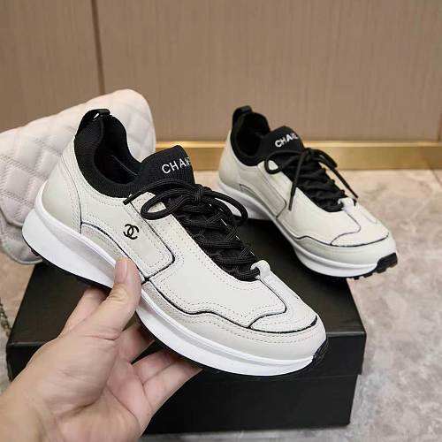 Chanel CC Logo Low-Top Runner Sneakers