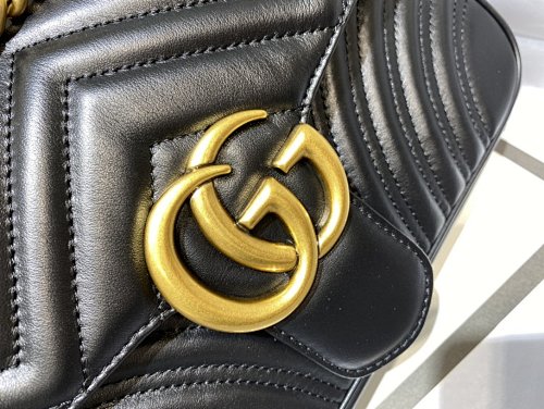Gucci GG Marmont Small Matelassé Shoulder Bag