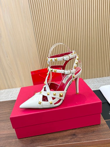 Valentino Garavani Rockstud Caged Pointed-Toe Pumps