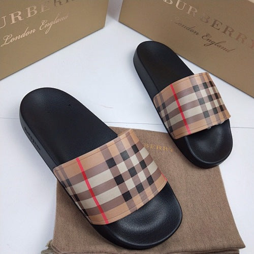 Burberry Vintage Check Slide Sandals