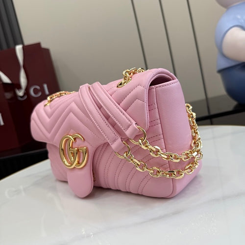 Gucci GG Marmont Small Shoulder Bag