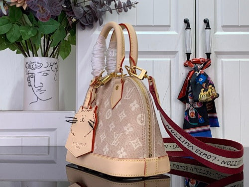 Louis Vuitton Alma BB