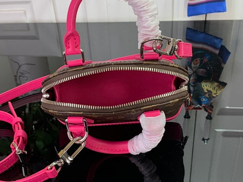 Louis Vuitton Alma BB