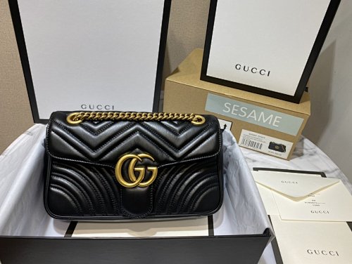 Gucci GG Marmont Small Matelassé Shoulder Bag
