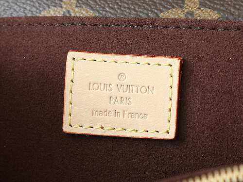 Louis Vuitton Pochette Métis
